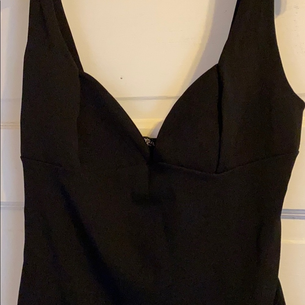 Black sexy midi dress